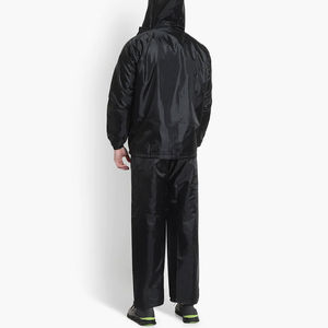 Traje cortavientos para hombre con logotipo personalizado último diseño de fabricante pakistaní a la venta traje cortavientos para hombre de Color sólido - Product Image 3