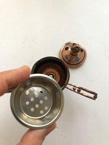 Brûleur d'encens en métal creux en laiton antique boîte de brûleur d'encens en métal arabe islamique pour musulman par Mehak Impex - Product Image 5