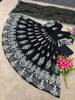 Dernier créateur de robe de mariée Anarkali Georgette pour femmes vêtements ethniques indiens avec broderie travail Dupatta taille naturelle