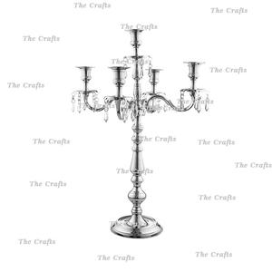 Candélabre de conception antique avec des chaînes de cristal en candélabre de couleur or rose en métal pour des événements de mariage - Product Image 5