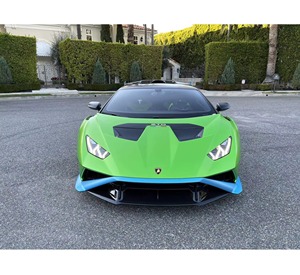 Lamborghini Huracán STO 2023 Certificado, Limpio y en Buen Estado - Product Image 1