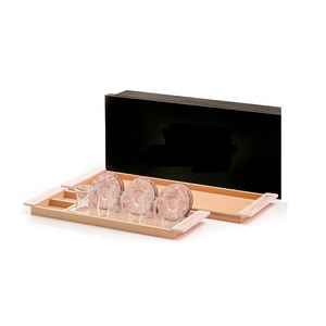 Plateau de service en acrylique de forme rectangulaire avec ensemble de six sous-verres en nacre et poignées Plateau alimentaire le plus vendu - Product Image 2