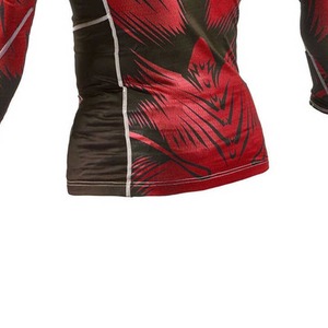 <b>Men</b> Full Sleeve Heat-Transfer Printed Spandex/Polyester Rash Guard Red Black Skull Print <b>Compression</b> Quick Dry Breathable Sport - Product Image 3