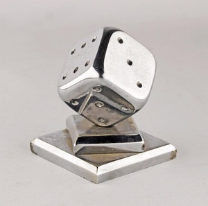 Prensa Papel Multifuncional de Metal Ecológico con Acabado Dorado para Decoración de Mesa de Oficina/Estudio, Estilo Vintage Personalizado - Product Image 4