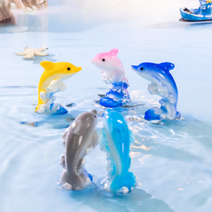 Miniatures de dauphins en résine colorées, figurines de vie marine arc-en-ciel, micro-paysages océaniques pour tableau de bord de voiture, accessoires de décoration de bureau à domicile - Product Image 4