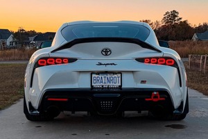 Toyota Supra 3.0 Premium Turbo de 6 cilindros, usado, limpio, año 2022 - Product Image 2