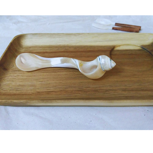 Cuillères à caviar artisanales en nacre, ustensiles naturels exquis et non toxiques pour des dîners élégants, cadeaux gourmands - Product Image 5