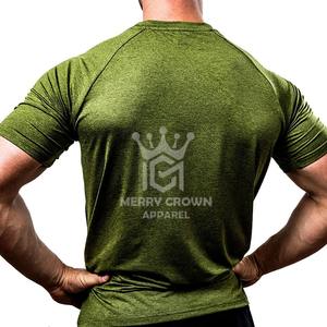 T-shirt de course à pied Slim Fit de haute qualité Compression Sport Design personnalisable Vêtements de fitness à un prix Tissu tricoté - Product Image 2