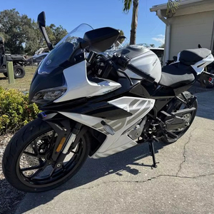 Motocyclette 300SS 2026 - Product Image 1