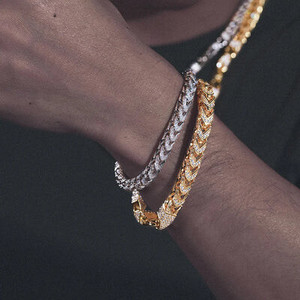 Vente en gros de bracelet rond de quille en argent sterling 925 et de colliers de moissanite bijoux Hip Hop fabriqués en usine - Product Image 3