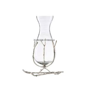 Vase à fleurs de forme unique en verre clair de qualité supérieure avec support de base en métal poli brillant de couleur argent d'Inde - Product Image 1