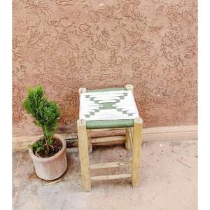 Taburete marroquí hecho a mano, puf otomano, cojín decorativo bohemio, reposapiés tradicional bereber, muebles para la sala de estar. - Product Image 1