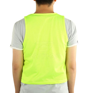 Chalecos de Entrenamiento de Fútbol de Malla Transpirable de Poliéster a Precio Económico, Servicio OEM, Impermeables, Resistentes al Viento, Ligeros y Personalizables - Product Image 2