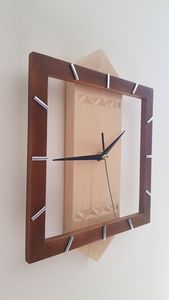 GIFT CUSTOMIZED WOODEN WALL CLOCK FOR ELEGANT HOME DECOR MODERN Bamboo <b>Body</b> with Natural Rosh for Wedding Occasions - Product Image 4