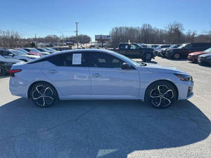 Nissan Altima 2.5 SR 2024 Usado en Buen Estado - Product Image 2