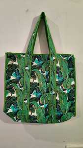 Kantha เย็บกระเป๋ามือพร้อมพิมพ์ลายสัตว์อินเดียที่เหมาะสำหรับการขายต่อด้วยแฟชั่นเครื่องประดับร้านขายคืน - Product Image 5