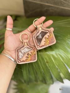 2025 New Arrival <b>Vintage</b> Hand Tooled Leather Keyrings Hand Stitched Sunflower Western Genuine Leather High Quality Hot Sale <b>Key</b> - Product Image 2