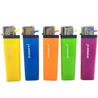 Briquets ergonomiques personnalisés avec logo, à flamme verte, coupe-vent, en métal, à gaz butane, jetables, écologiques, pour cadeaux promotionnels