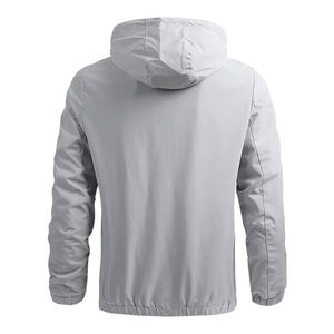 Haute qualité 2025 personnalisé coupe-vent extérieur Soft Shell homme veste respirant à manches longues à capuche avec fermeture à glissière et dernière conception - Product Image 2