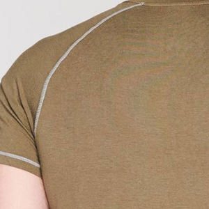 เสื้อรัดกล้ามเนื้อพร้อมผ้าป้องกันแสงแดด แห้งเร็ว สวมใส่สบาย เหมาะสำหรับพายเรือคายัค พายเรือ และเล่นเซิร์ฟ - Product Image 6