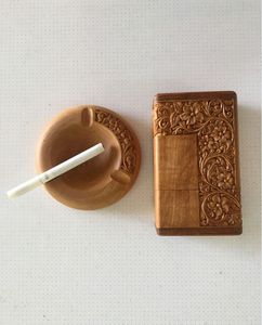 Cenicero de madera hecho a mano de primera calidad con diseño artístico que combina durabilidad artesanal y atractivo visual estético - Product Image 1