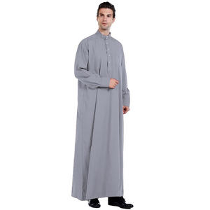 Vêtements musulmans traditionnels Thobe pour hommes Vente en gros Thobes sur mesure Uni tendance Nouveau design Jubbah pour hommes - Product Image 2
