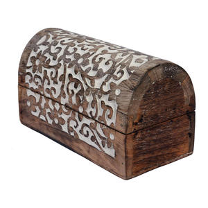 Vente d'usine sculpture florale grande boîte à bijoux en bois manguier bois sculpté à la main souvenir bibelot boîte Logo personnalisé et Design - Product Image 1