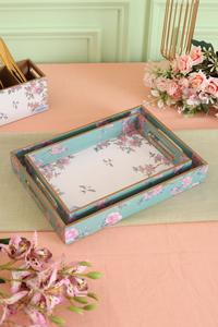 Plateaux de service floraux de fleurs roses élégantes-Accents de maison élégants avec un design en bois fabriqué à la main - Product Image 3