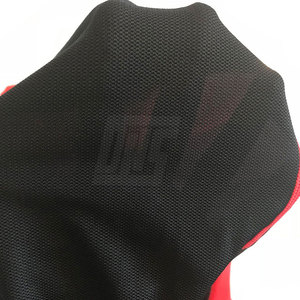 Mangas largas Nuevo diseño Hombres Rash Guard Para venta en línea Servicio OEM Hombres Fitness Wear Rash Guard - Product Image 5