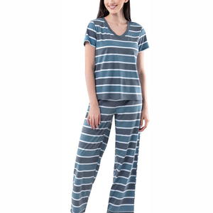 ชุดสูท2ชิ้นสำหรับผู้หญิงชุดใส่นอนสำหรับผู้หญิงชุดใส่นอนเสื้อนอกงานดีไซน์ตามสั่งทันสมัย - Product Image 1