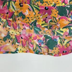 Robe d'été confortable et élégante à imprimé floral et à col en V pour femme - Product Image 4