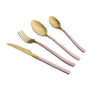 Ensemble de couverts modernes en or mat avec manche blanc, idéal pour la décoration de table à manger à domicile et les événements, en provenance d'Inde - Product Image 3