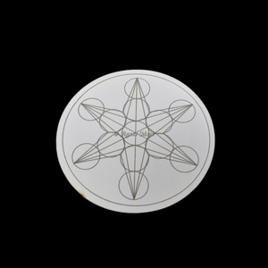 Premium Reiki grabado pentagrama estrella MDF rejilla tallada ágata piedra preciosa placa cruda decorativa meditación amor curación regalo - Product Image 2