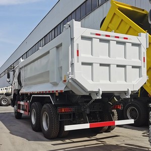 Camion à benne basculante résistant de haute performance pour la construction de extraction et le transport en vrac avec le système de verseur hydraulique - Product Image 1