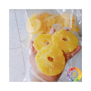 Mordedura elástica de calidad superior de piña seca suave, cuidadosamente procesada, empaquetada en cajas de cartón a granel o paquetes de venta al por menor personalizados - Product Image 2