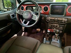 2022 Gladiator Rubicon 4x4 Turbodiesel V6, 4WD, propiedad de California, en su mayoría sin modificar - Product Image 5