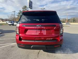 Super Red 2024 Chevrolet Tahoe RST 4WD Conduite à gauche Toit ouvrant panoramique Démarrage à distance Sièges en cuir Troisième rangée Jantes en alliage - Product Image 4