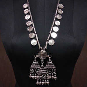 Jeweljunk 1112608 Collier plaqué rhodium Accessoire à la mode et audacieux - Product Image 1