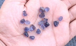 Piedras preciosas sueltas de 6-8MM de iolita azul de 50 piezas de alta calidad, lote de piedras preciosas naturales crudas, piedras en bruto de alta calidad - Product Image 2