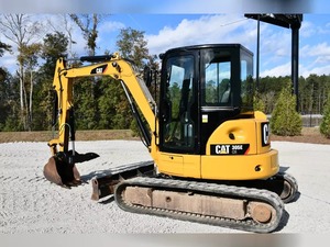 Utilisé pour les mini excavatrices CAT 305E CR à vendre 3-6 tonnes de poids de fonctionnement pelle sur chenilles clé moteur boîte de vitesses pompe à engrenages - Product Image 2