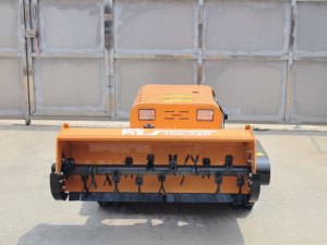 Tondeuse autoportée télécommandée à braquage zéro avec tondeuse robotisée, <span class=keywords><strong>débroussailleuse</strong></span>, tondeuse à cylindre 1200 mm, moteur essence - Product Image 5