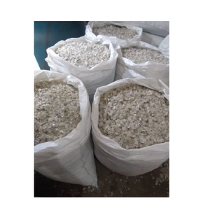 Et écailles de poisson tilapia séchées de haute qualité de fournisseurs vietnamiens Fruits de mer conservés dans l'eau en boîte en vrac ou en sac - Product Image 6