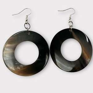 Boucles d'oreilles en corne de buffle écologiques faites à la main de haute qualité pour femmes, forme personnalisée, style animal naturel, très vendues - Product Image 6