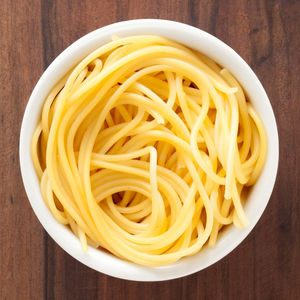 Pâtes spaghetti fabriquées à partir de nouilles longues de blé dur Pâtes spaghetti disponibles en vrac pour le marché international - Product Image 3