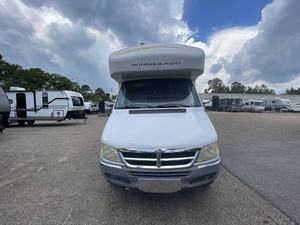 VENTE Caravane d'occasion W-i-n-n-e-b-a-g-o View 2-3-H de 2005 à vendre - Product Image 3