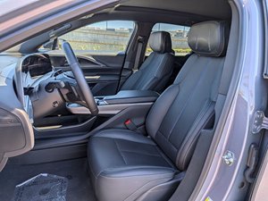Cadillac LYRIQ Sport Électrique AWD 2024 d'occasion en excellent état - Product Image 4