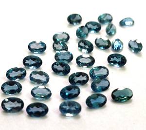 Topaze Bleue Naturelle de Londres Coupe Ovale 3x5mm Facette-Topaze Bleue de Londres en vrac - Product Image 2