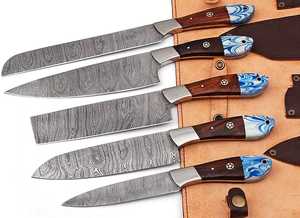 Vente en gros Ensemble de couteaux de chef en acier Damas faits à la main sur mesure avec un beau manche en bois Ensemble de 5 couteaux de cuisine - Product Image 5