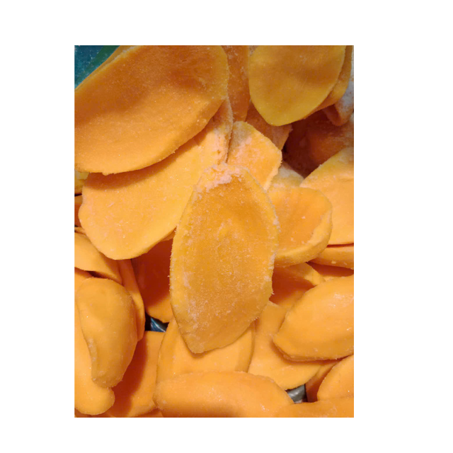 Clean Frozen Mango Segments from Vietnam with Bright Yellow Color