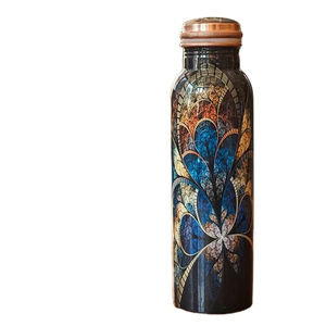 ขวดน้ำทองแดงยูนิเซ็กส์วัสดุพรีเมียมเป็นมิตรกับสิ่งแวดล้อมบรรจุภัณฑ์พรีเมียมพิมพ์แบบพรีเมียมโดยตรงสำหรับดื่มทุกวัน - Product Image 1